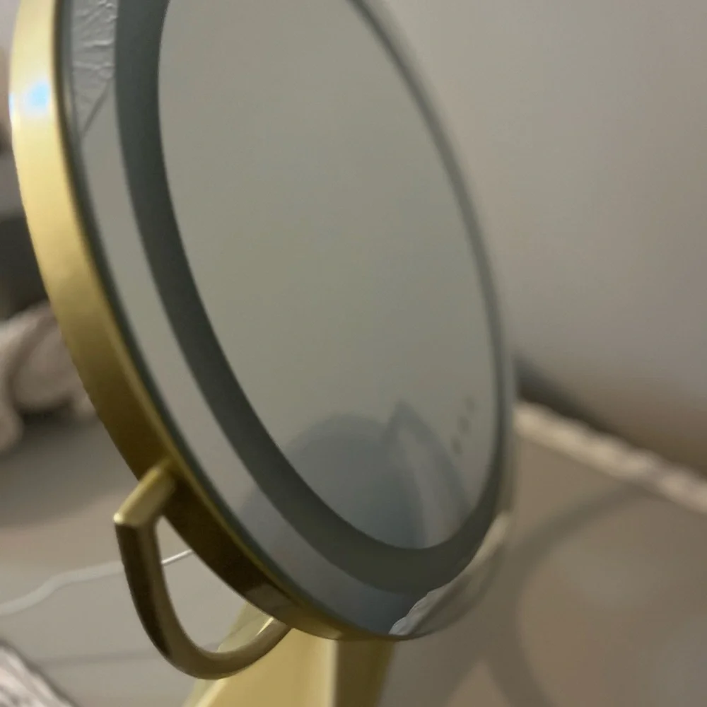 New w/box 28” x18” base LED brushed gold Vanity mirror 3- sensor modes